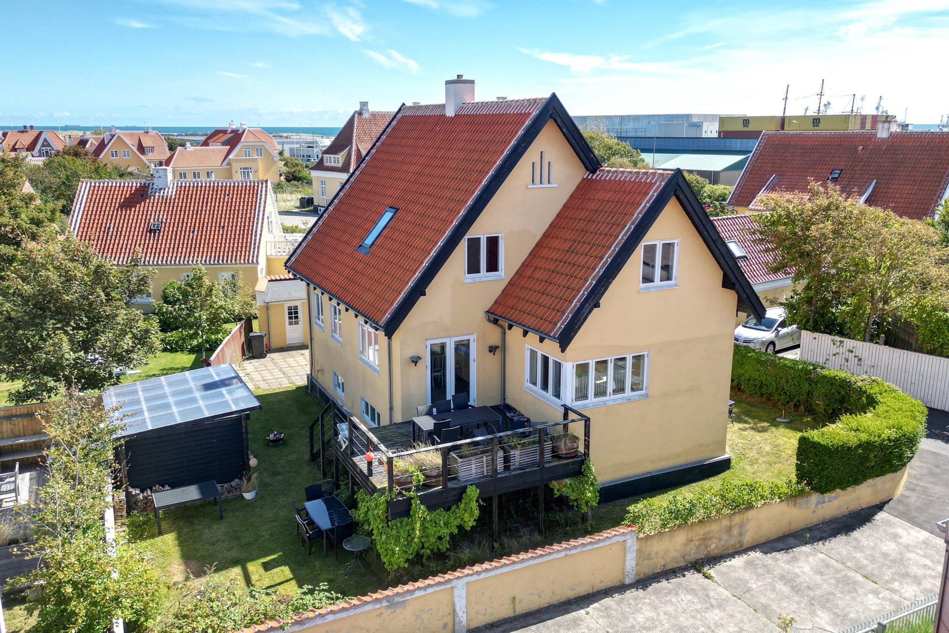 SMUK, MODERNISERET FERIEBOLIG I SKAGENS IDYLLISKE ØSTERBY