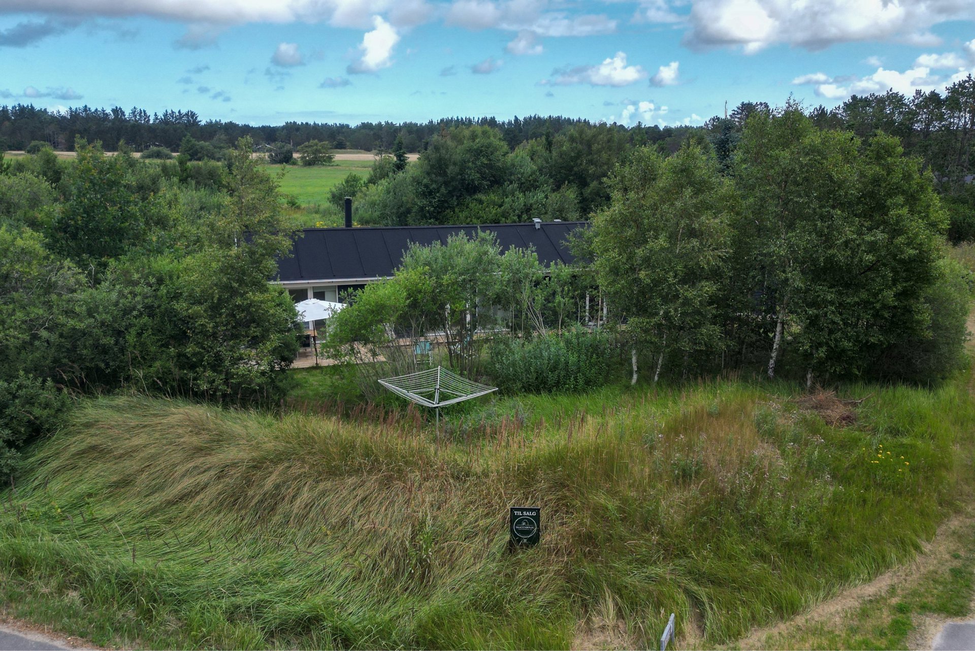 SOMMERHUSIDYL I NATURLIGE OG PRIVATE OMGIVELSER