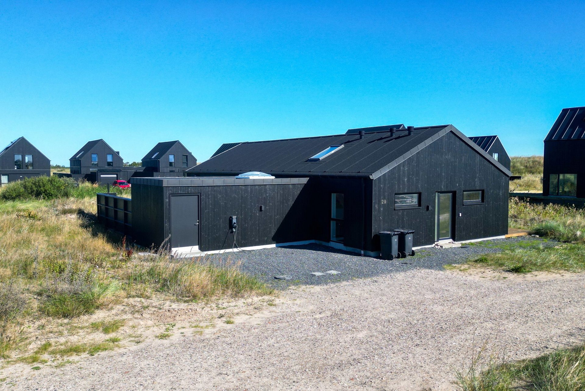 GENNEMFØRT BOLIG MIDT I SKAGENS KLITLANDSKAB